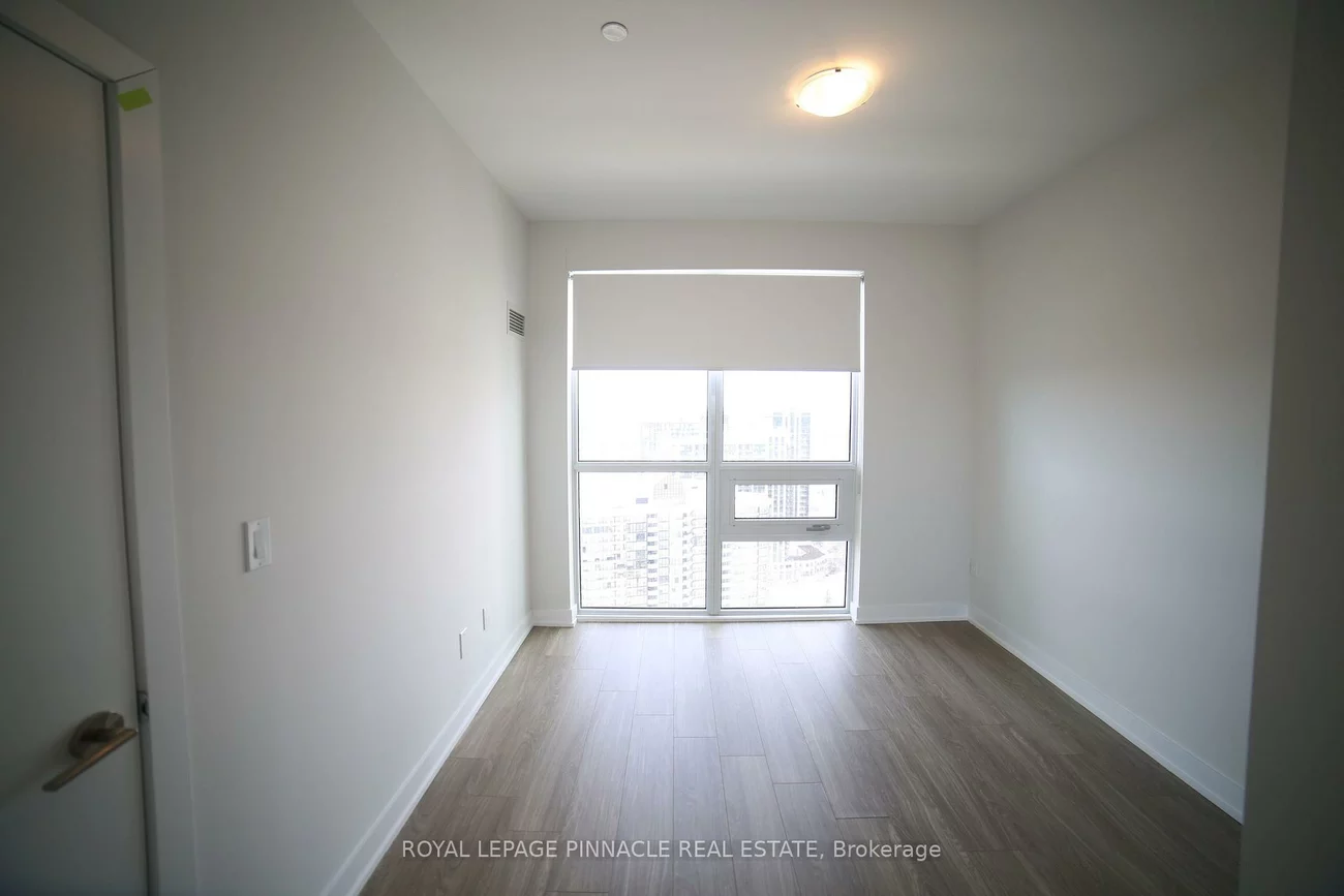 4130, Parkside Village, Creditview, Mississauga