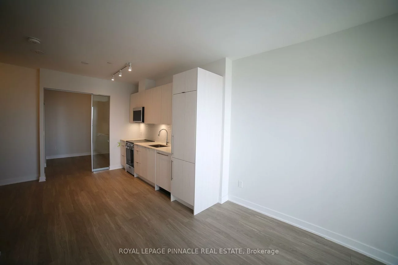4130, Parkside Village, Creditview, Mississauga