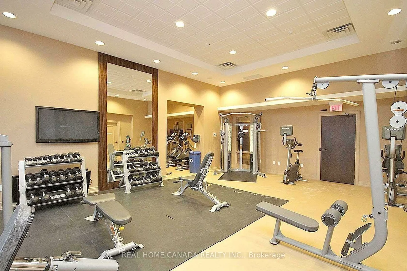 385, Prince Of Wales, City Centre, Mississauga