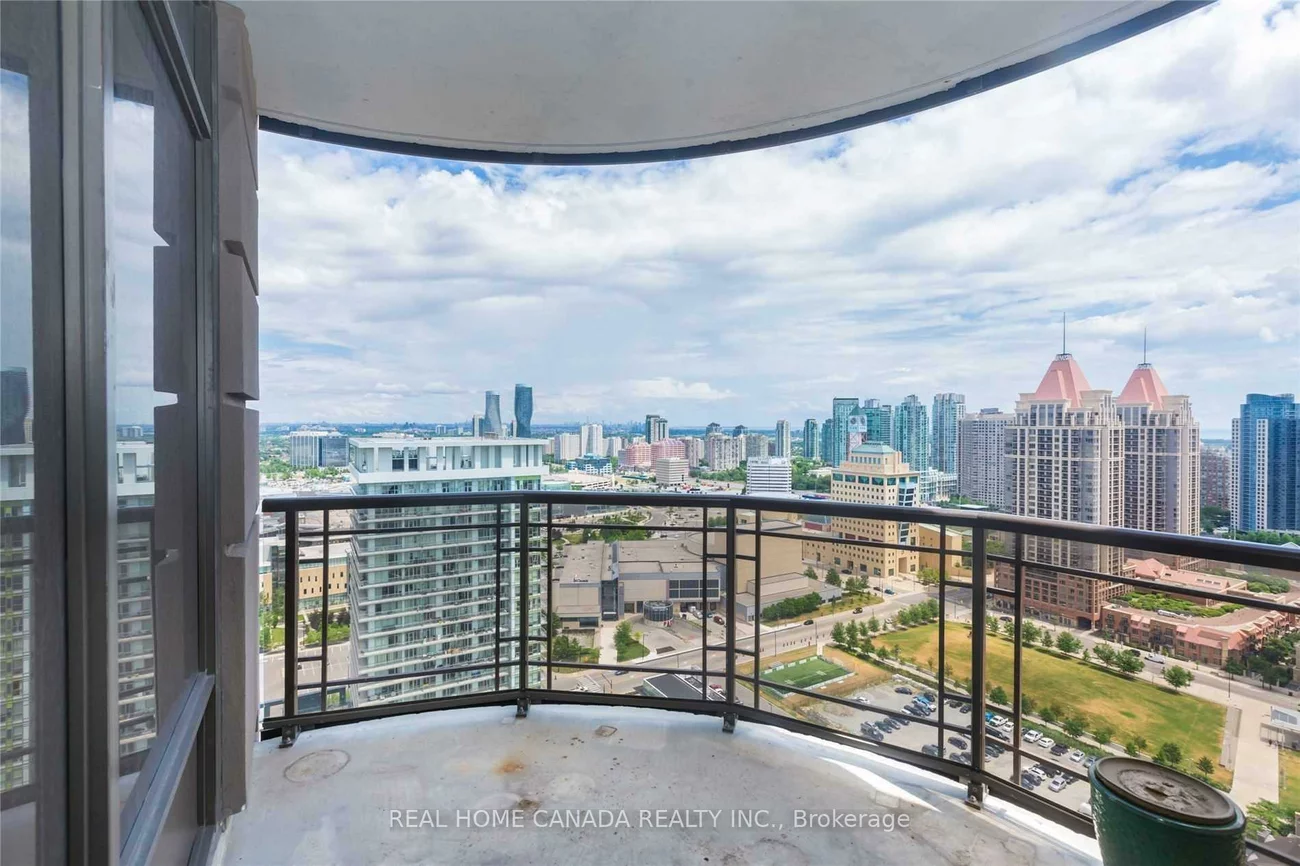385, Prince Of Wales, City Centre, Mississauga
