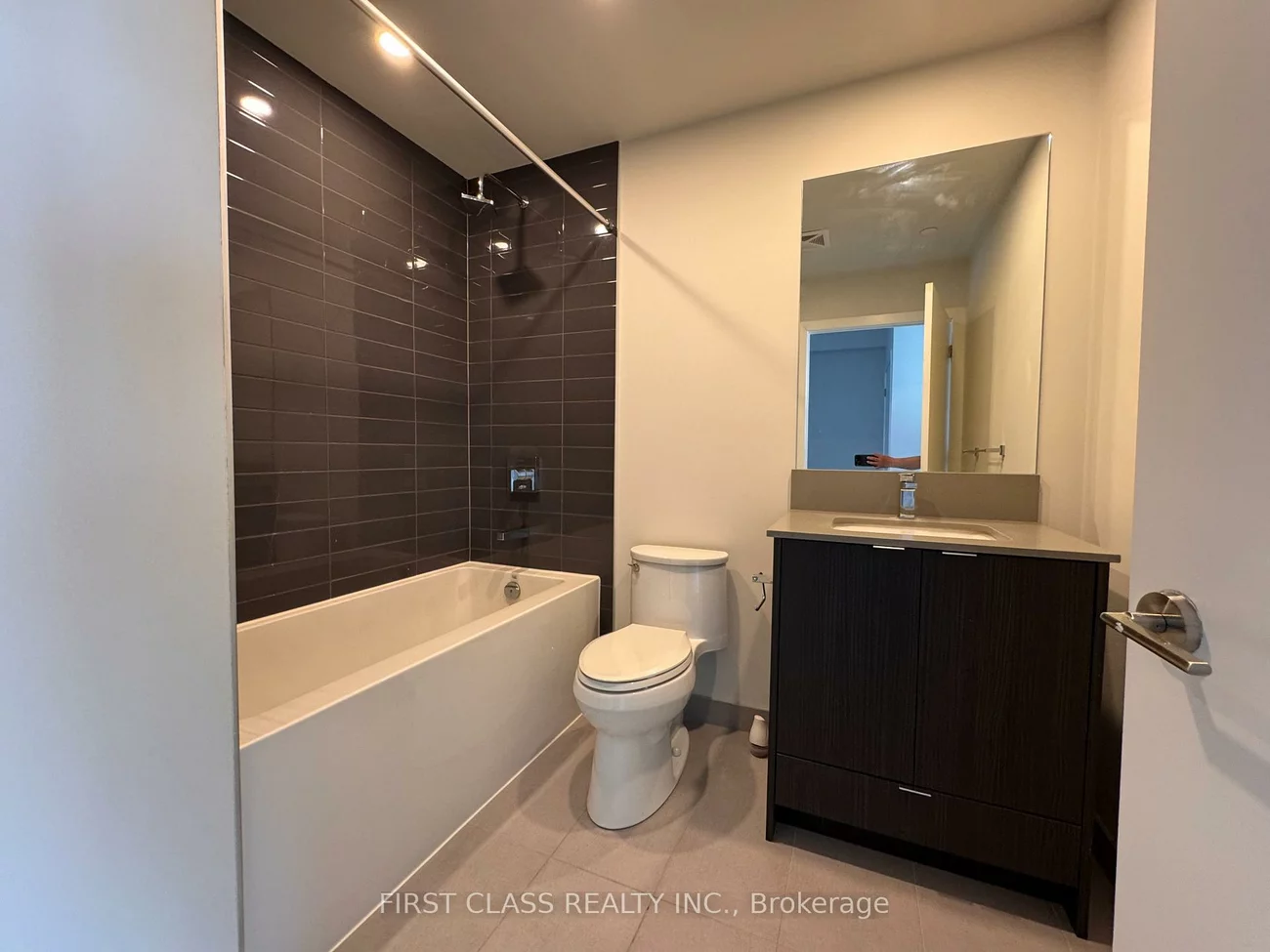 4130, Parkside Village, Creditview, Mississauga