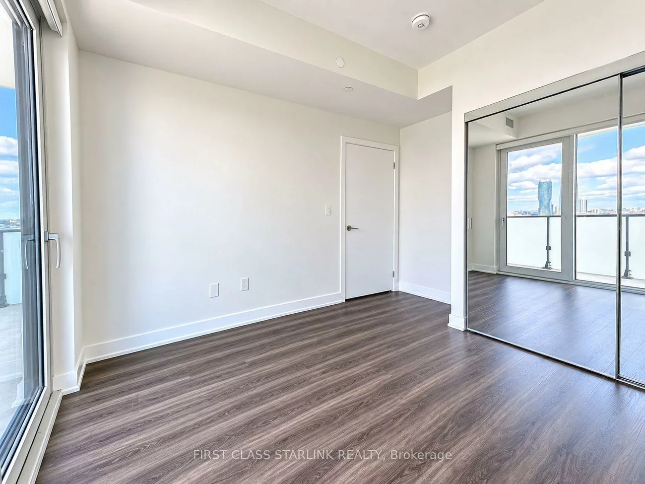 4130, Parkside Village, City Centre, Mississauga