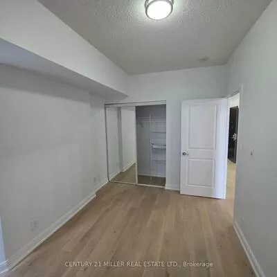 60, Absolute, City Centre, Mississauga