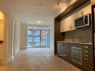 1575, Lakeshore, Clarkson, Mississauga