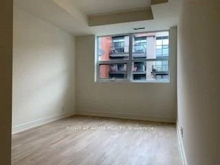 1575, Lakeshore, Clarkson, Mississauga