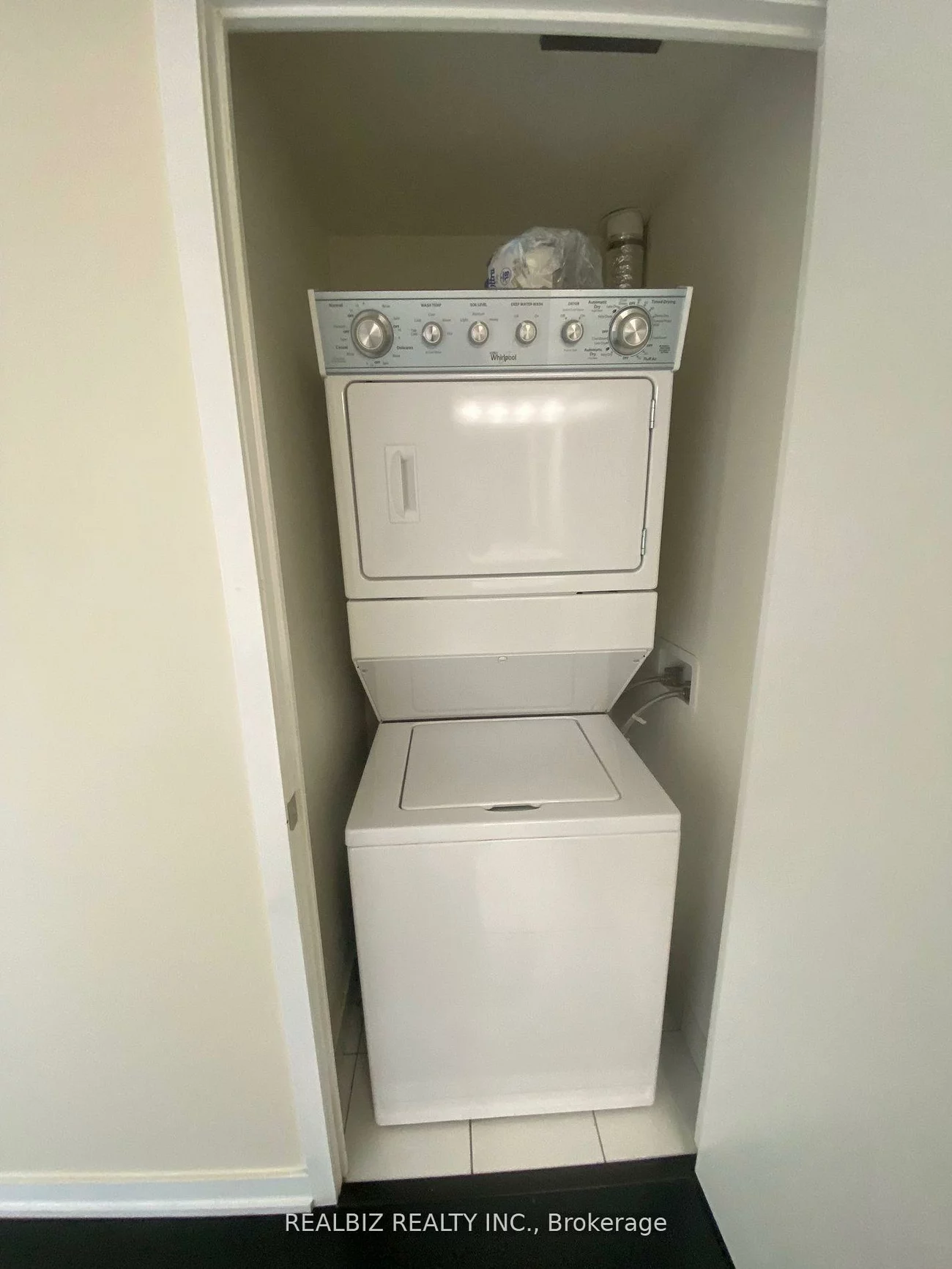 4011, Brickstone, City Centre, Mississauga