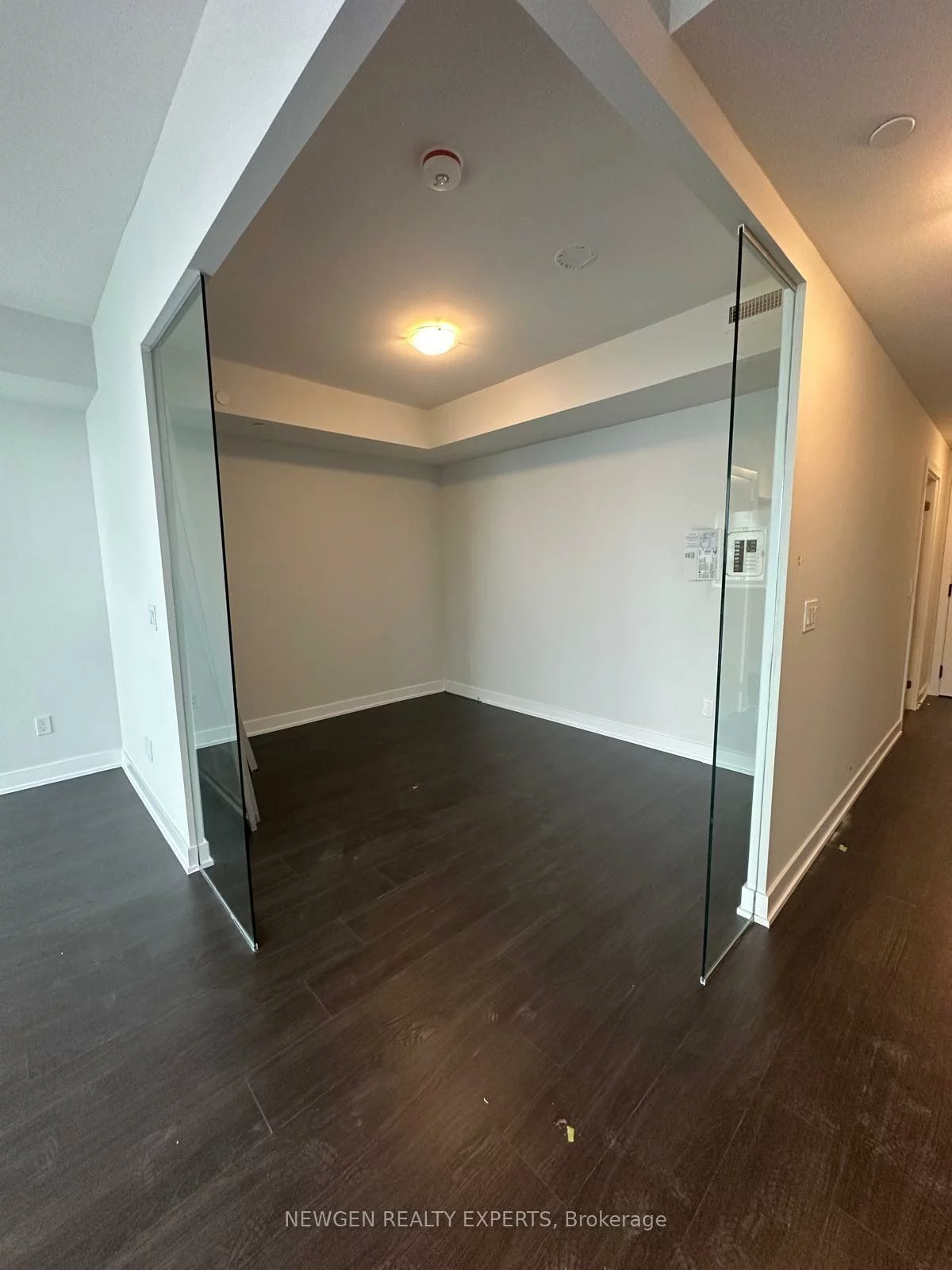 430, Square One, City Centre, Mississauga