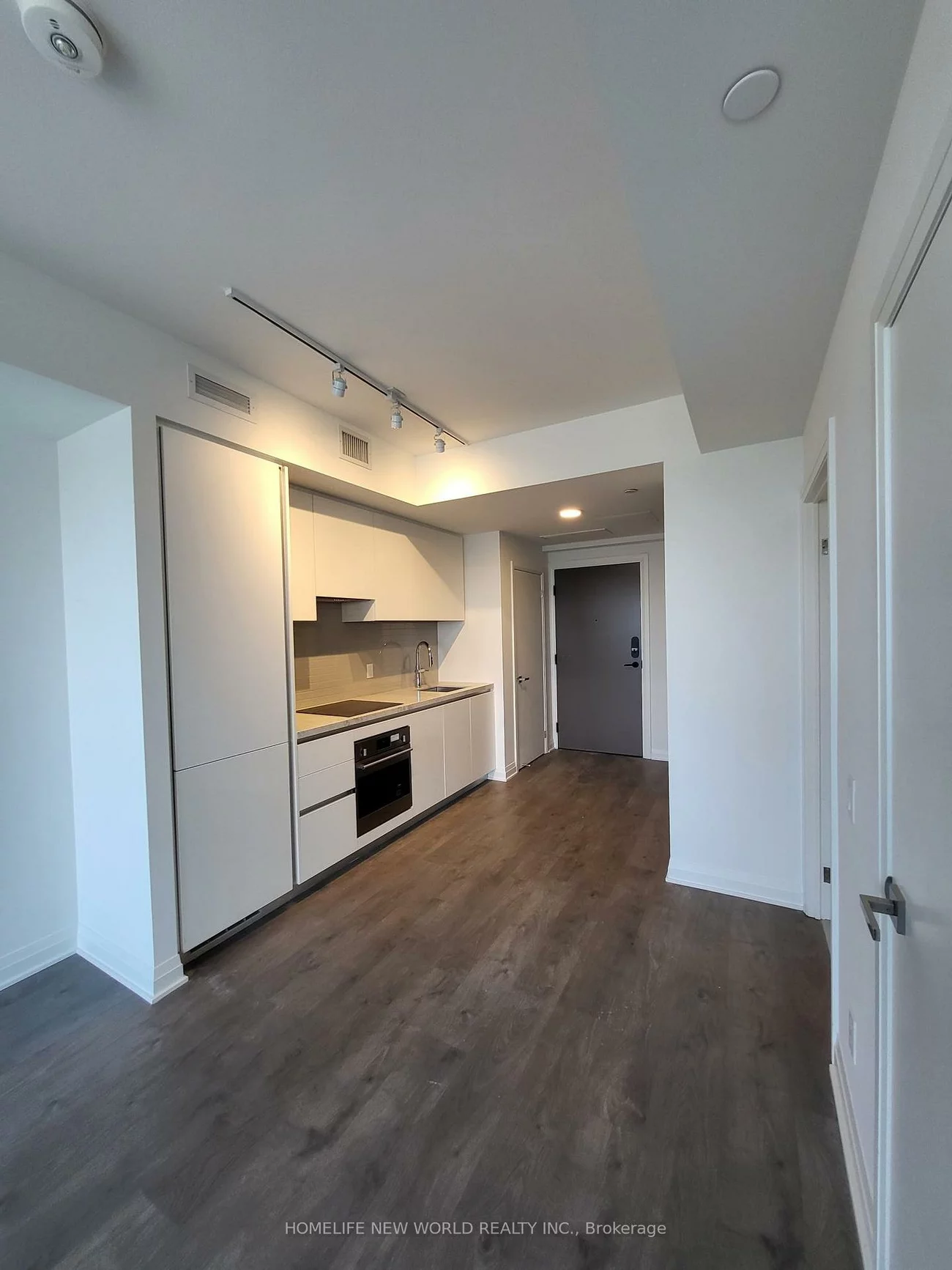 4015, The Exchange, City Centre, Mississauga