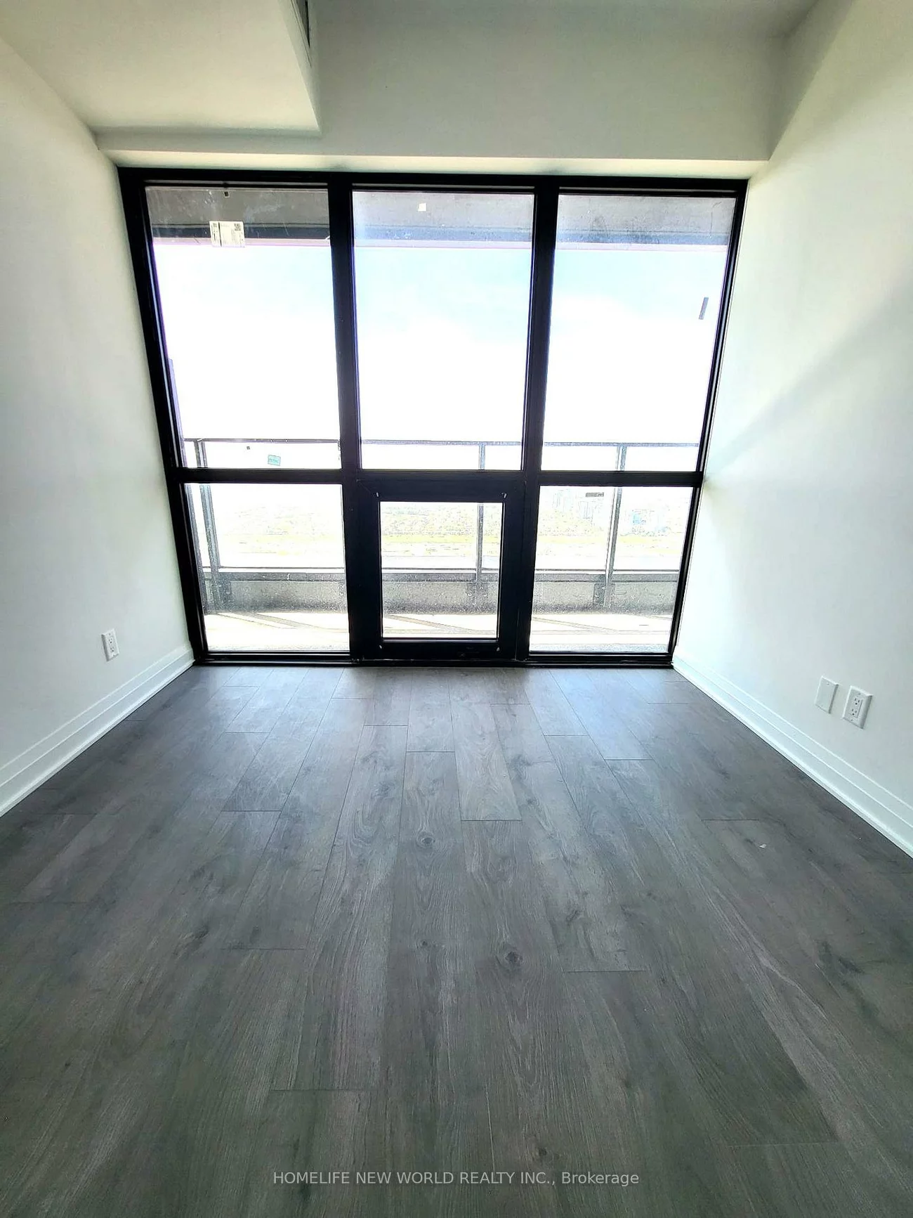 4015, The Exchange, City Centre, Mississauga