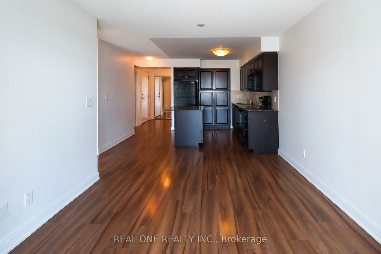 330, Burnhamthorpe, City Centre, Mississauga
