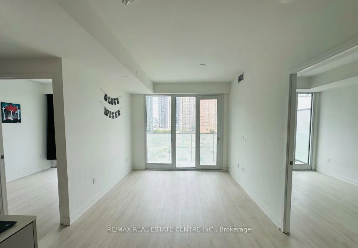 3883, Quartz, City Centre, Mississauga