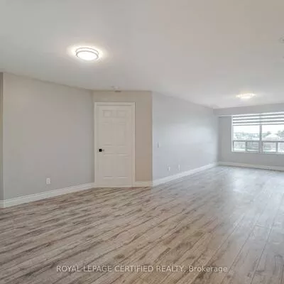 35, Kingsbridge Garden, Hurontario, Mississauga