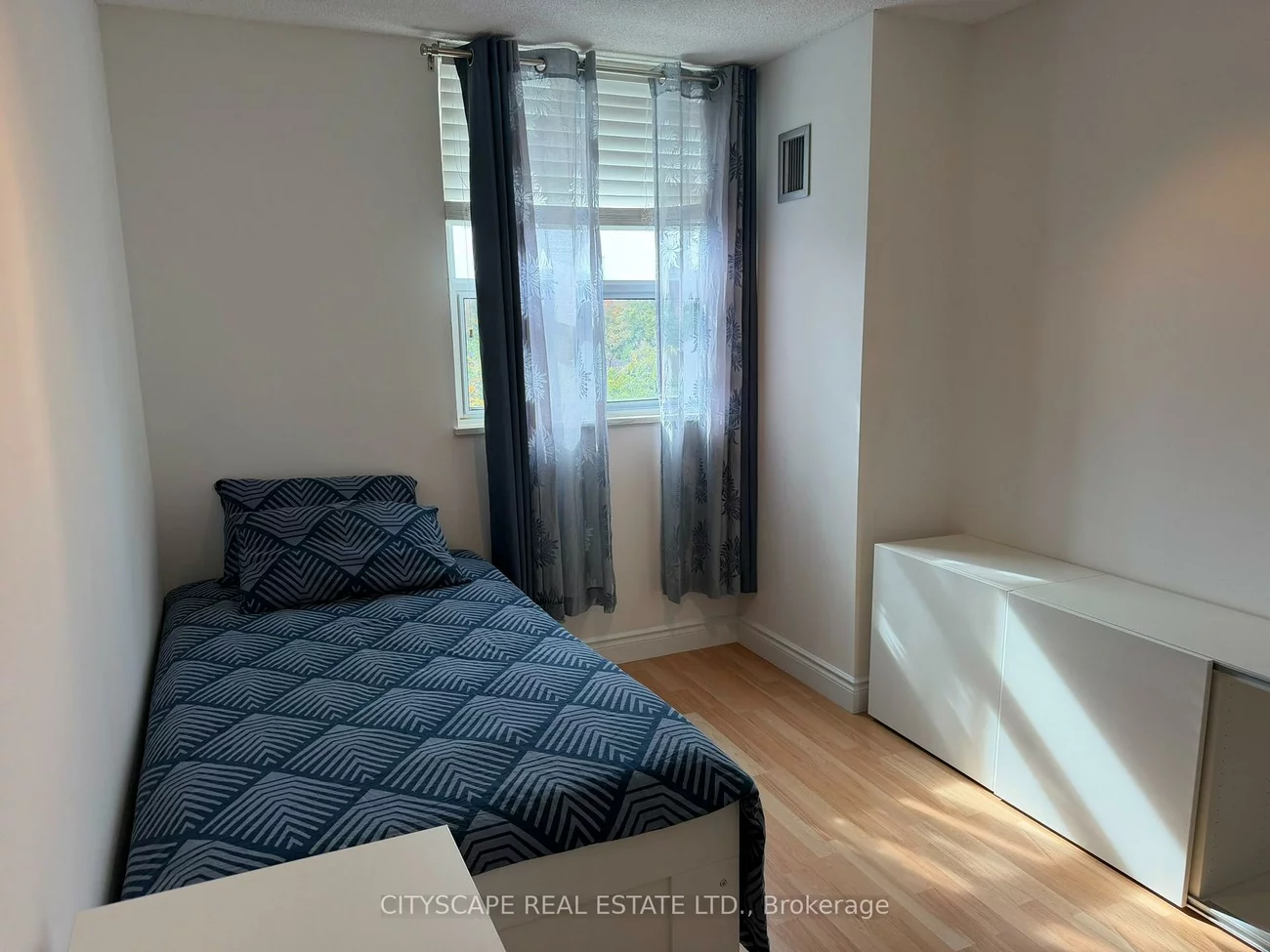 355, Rathburn, Rathwood, Mississauga