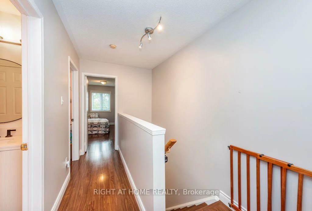 5958, Greensboro, Central Erin Mills, Mississauga