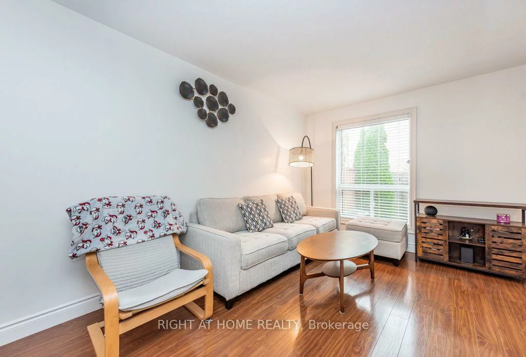 5958, Greensboro, Central Erin Mills, Mississauga