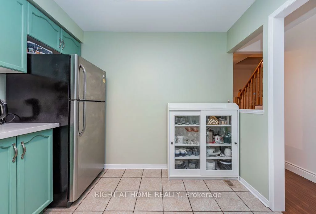 5958, Greensboro, Central Erin Mills, Mississauga