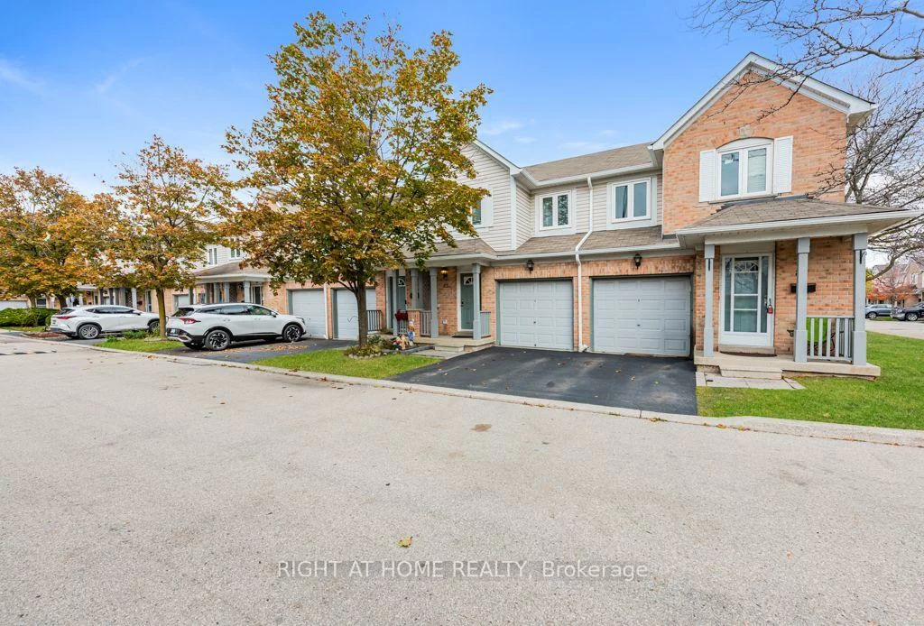 5958, Greensboro, Central Erin Mills, Mississauga