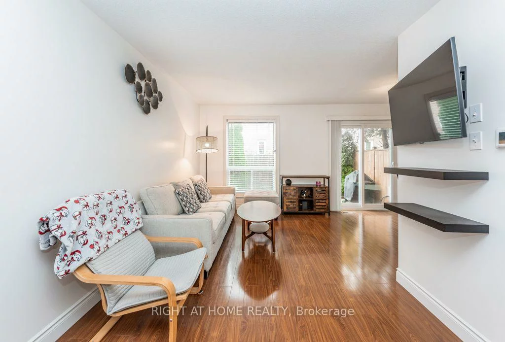 5958, Greensboro, Central Erin Mills, Mississauga