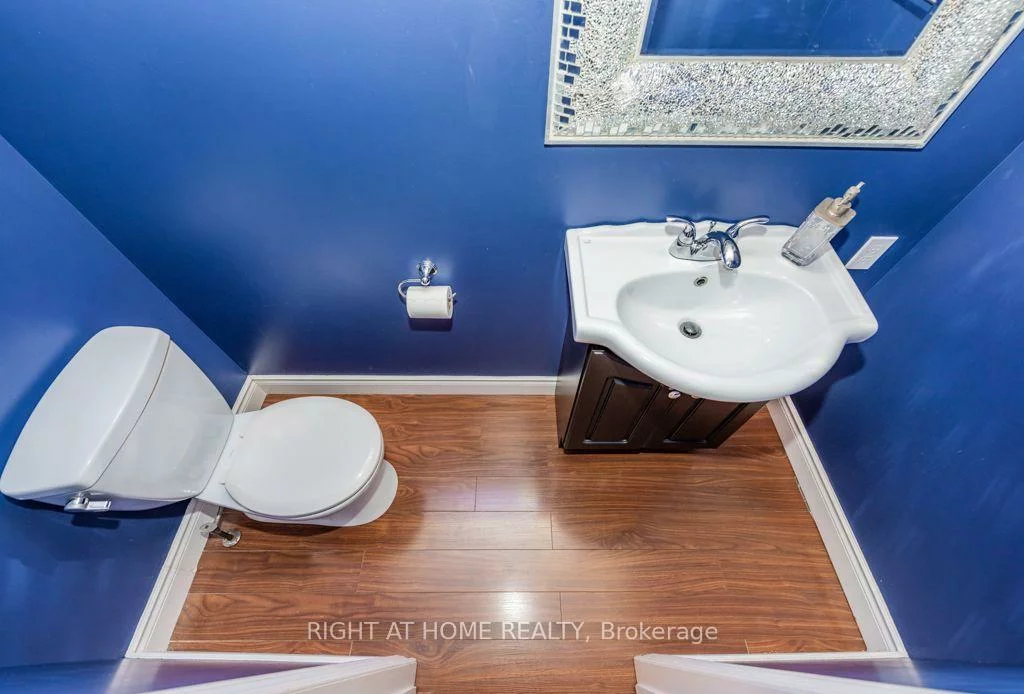 5958, Greensboro, Central Erin Mills, Mississauga