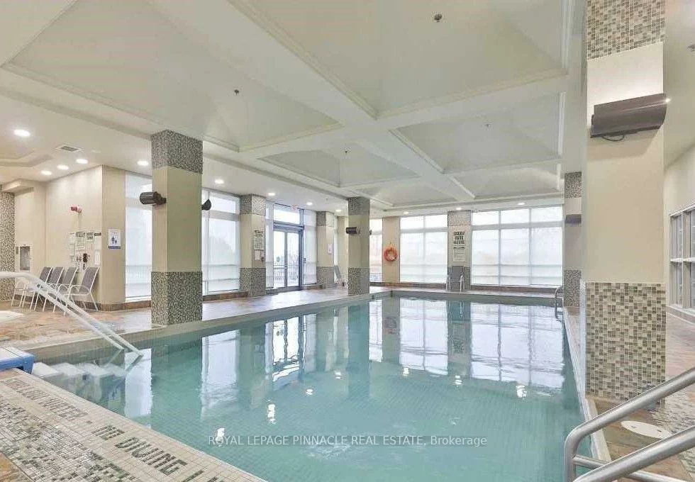 339, Rathburn, Creditview, Mississauga