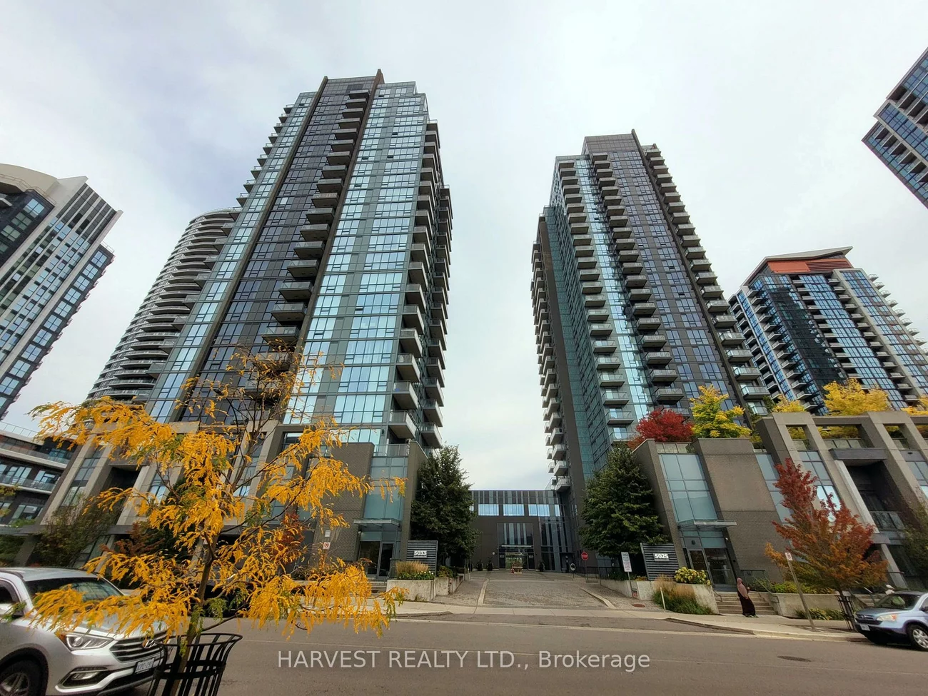 5033, Four Springs, Hurontario, Mississauga