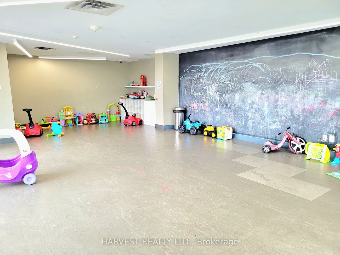 5033, Four Springs, Hurontario, Mississauga