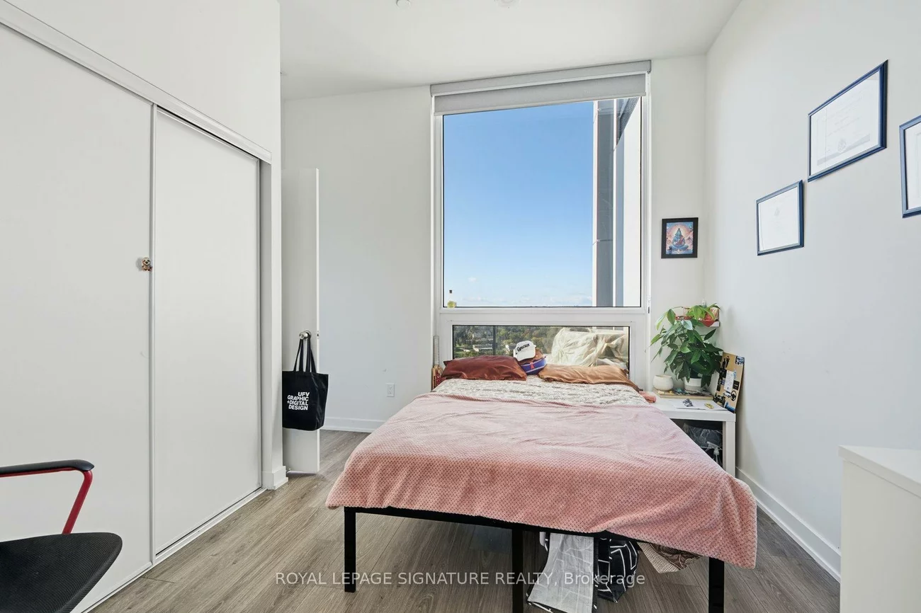 28, Ann, Port Credit, Mississauga