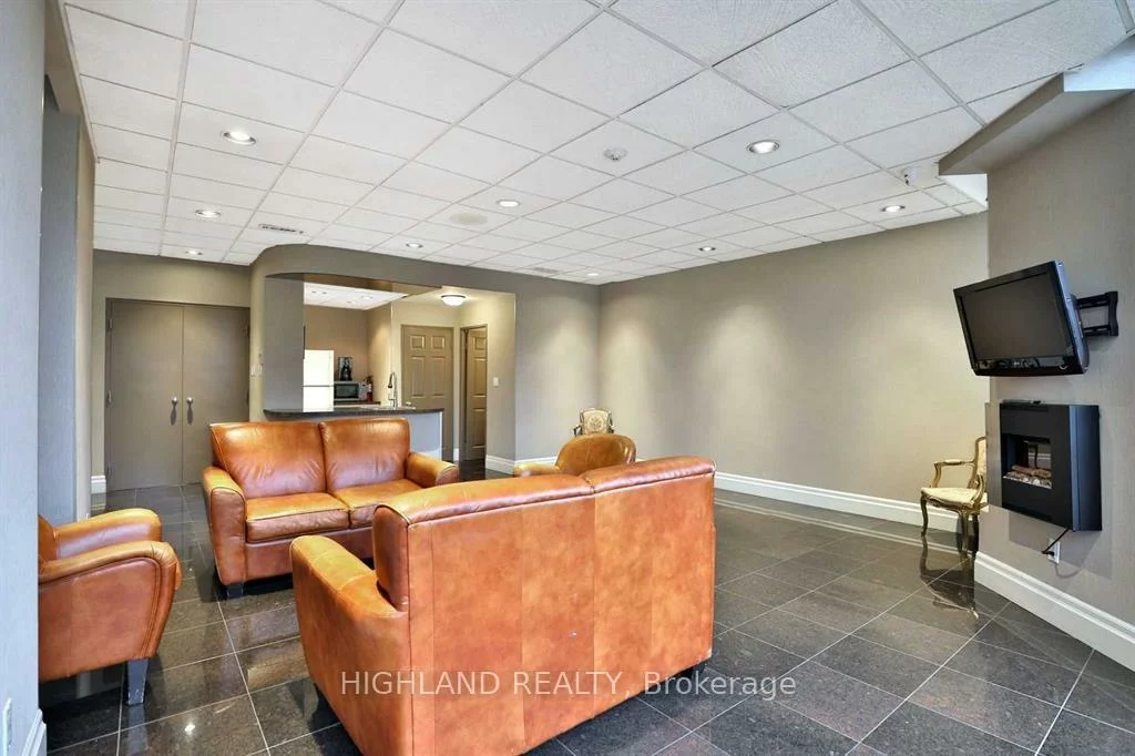 4470, Tucana, Hurontario, Mississauga