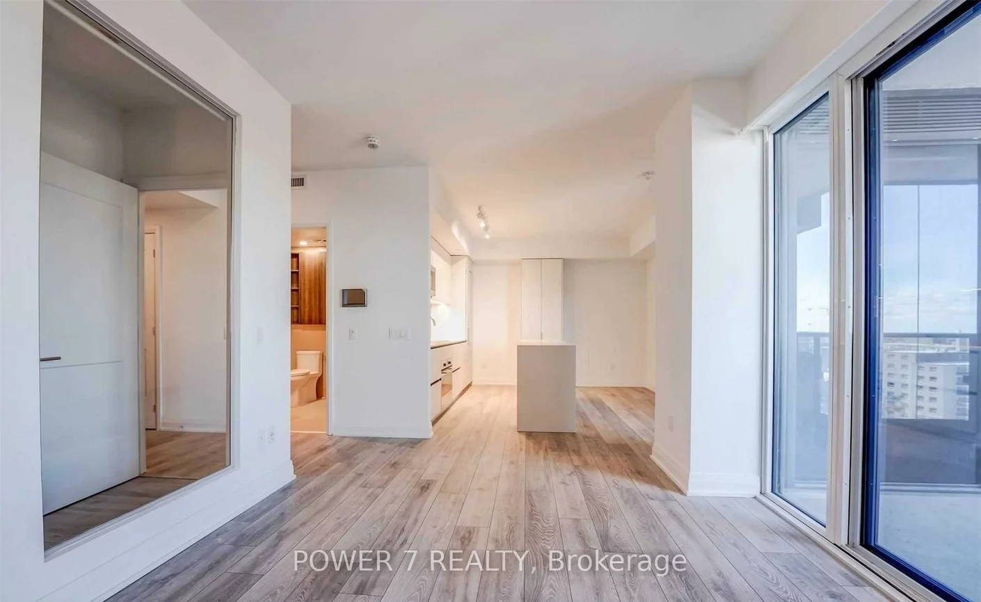 21, Park, Port Credit, Mississauga