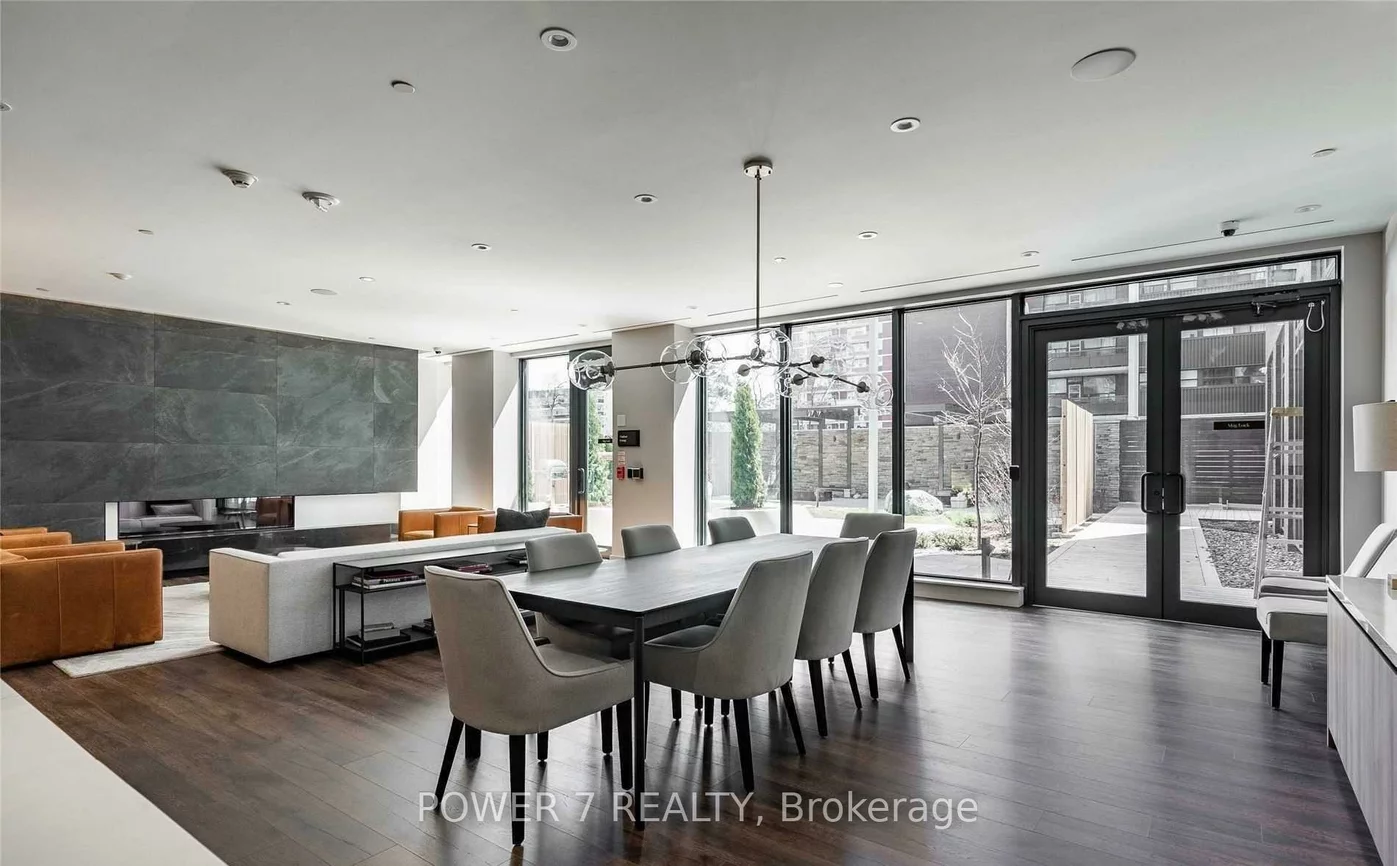 21, Park, Port Credit, Mississauga