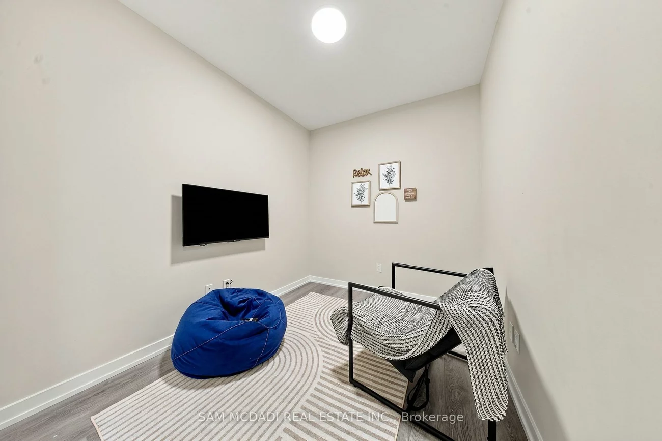 4055, Parkside Village, Creditview, Mississauga