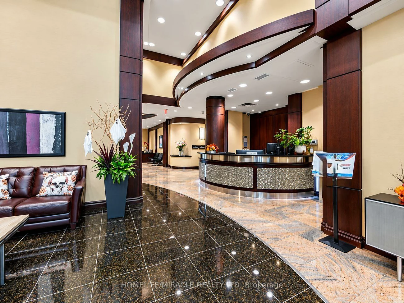 335, Rathburn, City Centre, Mississauga