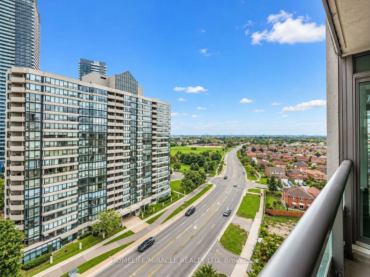335, Rathburn, City Centre, Mississauga
