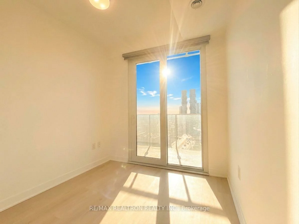 3900, Confederation, City Centre, Mississauga