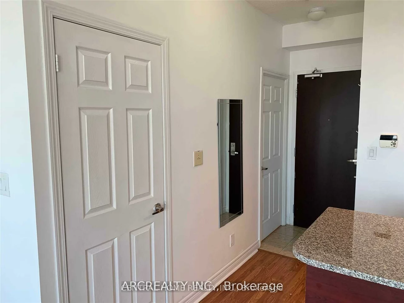 208, Enfield, City Centre, Mississauga