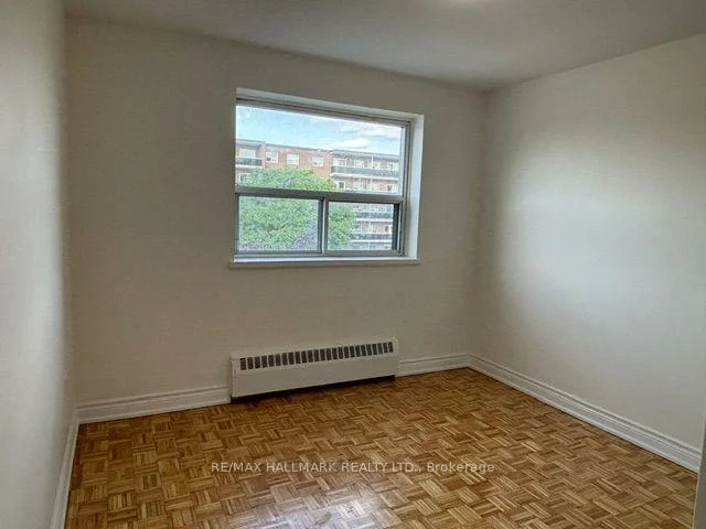 515, North Service, Cooksville, Mississauga