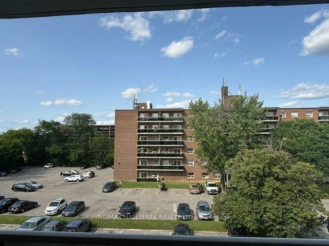 515, North Service, Cooksville, Mississauga