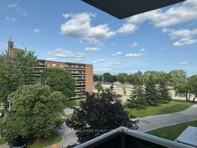 515, North Service, Cooksville, Mississauga