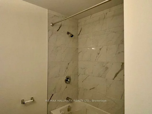 515, North Service, Cooksville, Mississauga