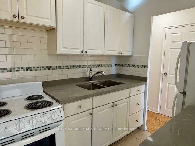 3151, Jaguar Valley, Cooksville, Mississauga