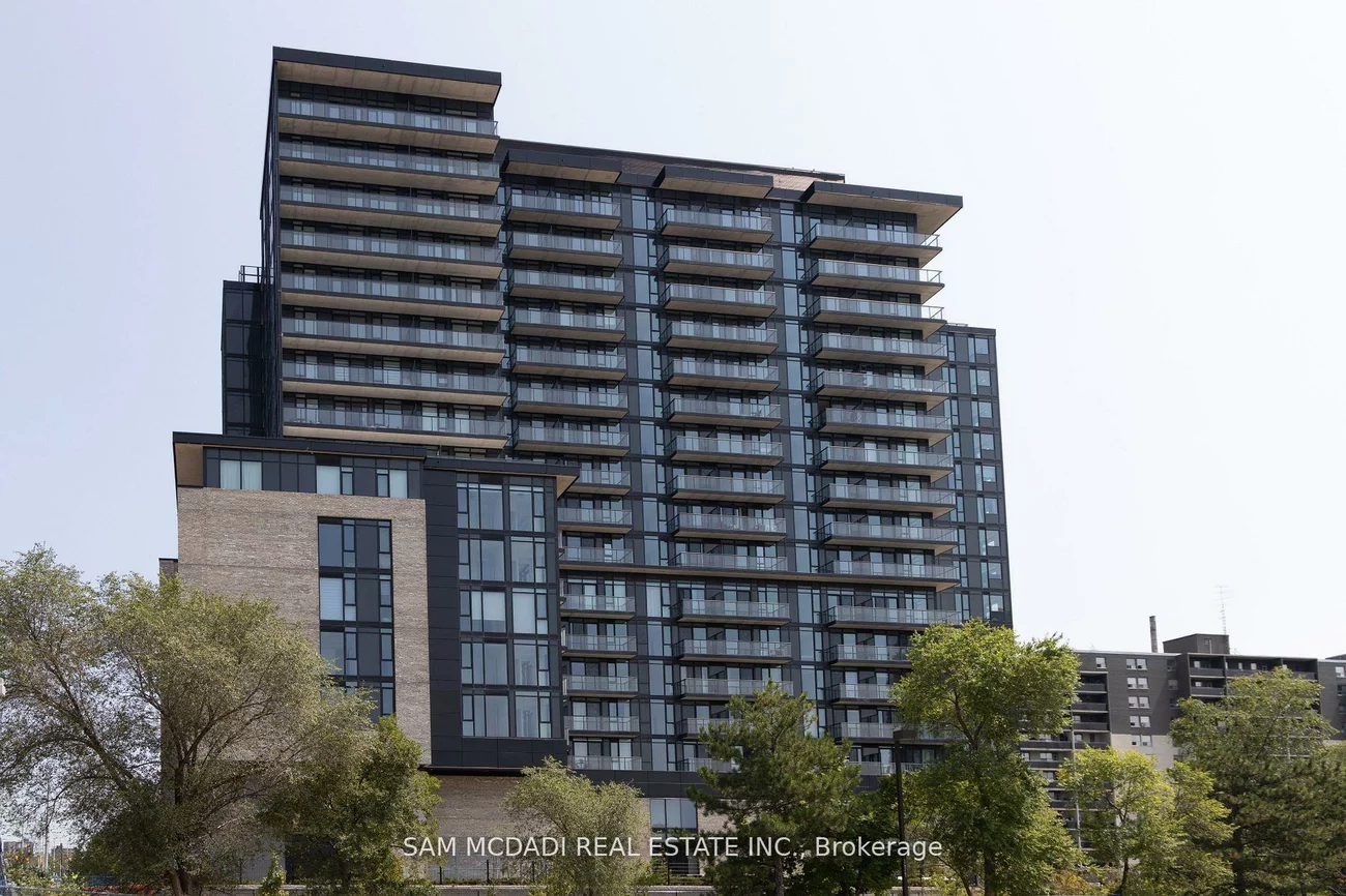 86, Dundas, Cooksville, Mississauga