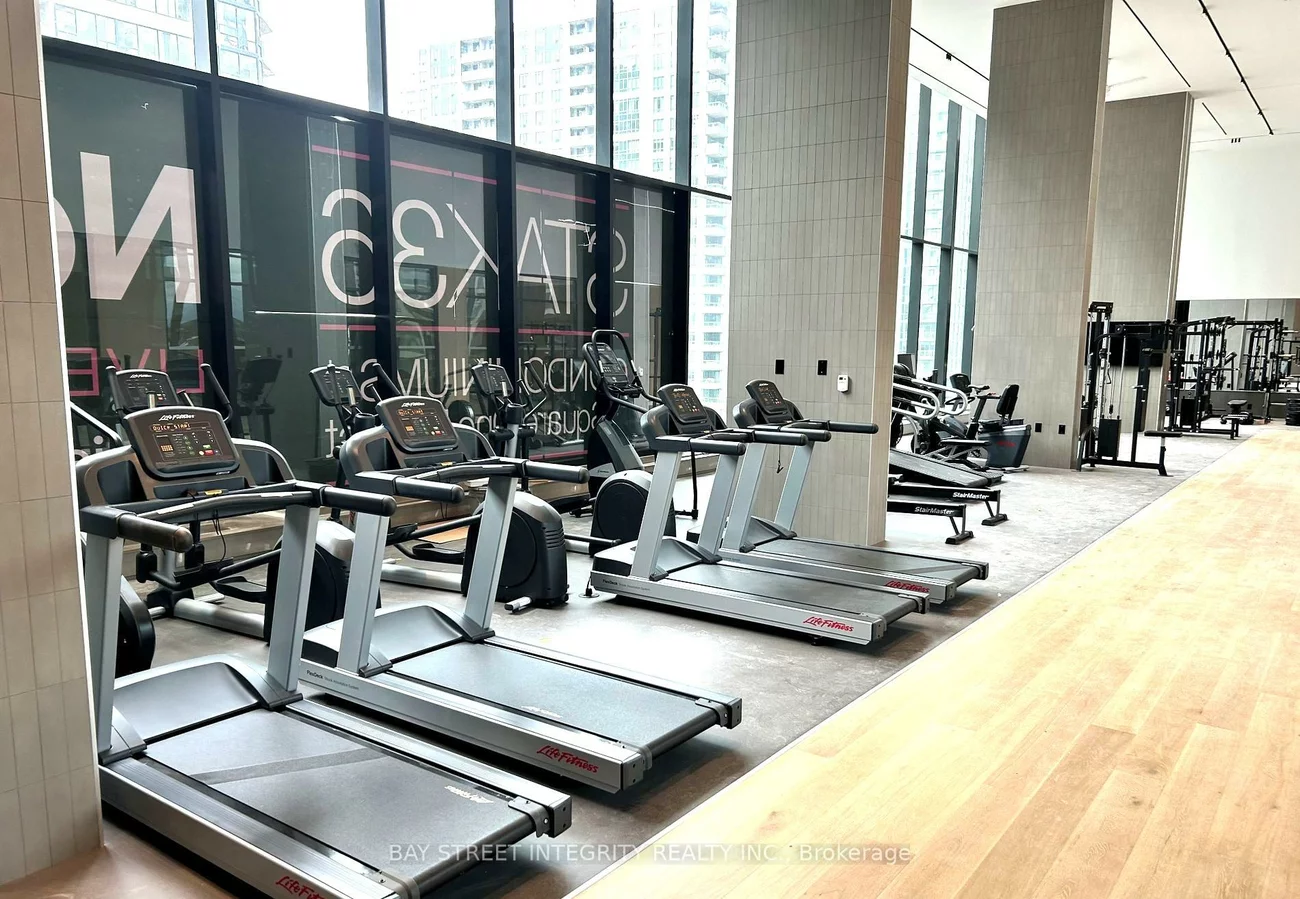 395, Square One, City Centre, Mississauga