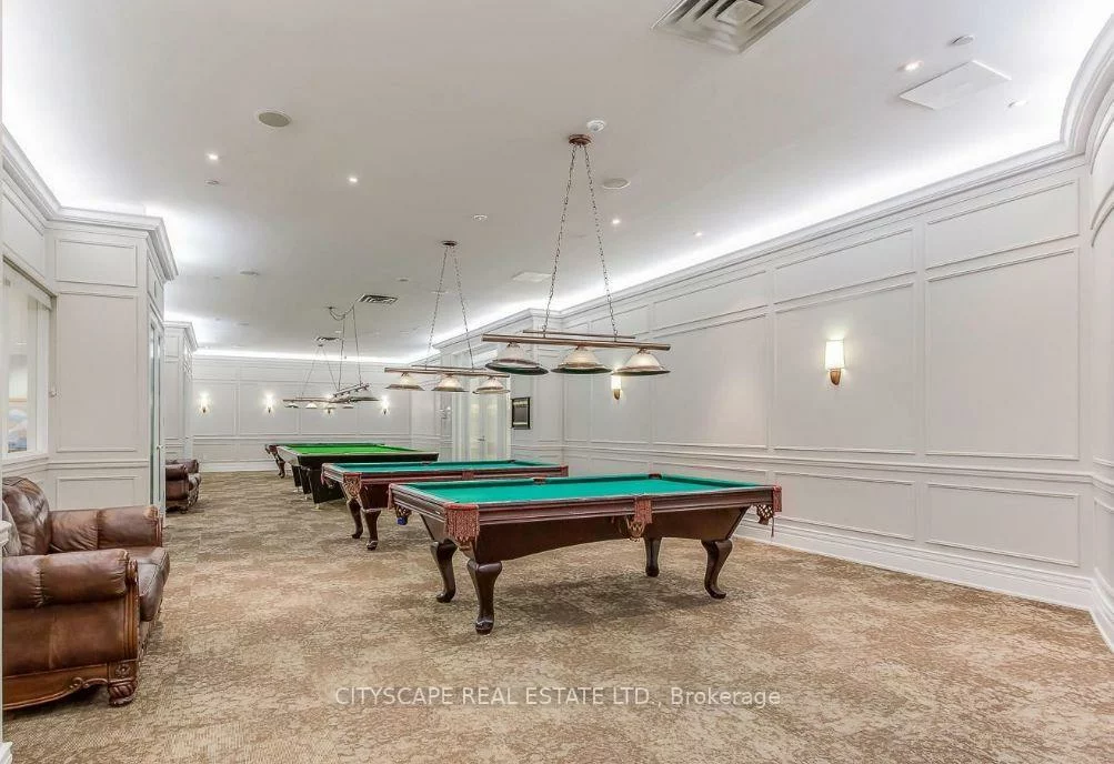 25, Kingsbridge Garden, Hurontario, Mississauga