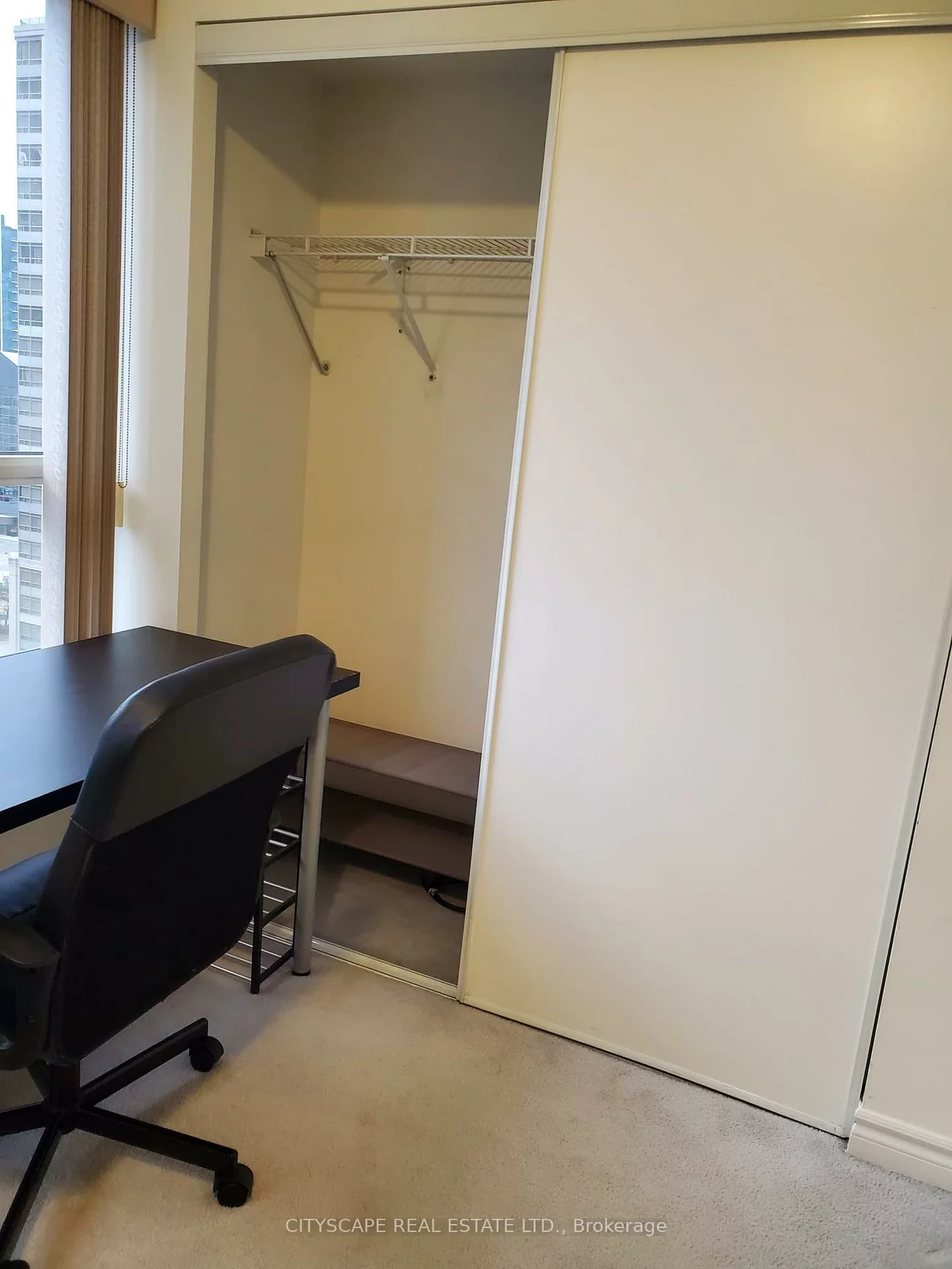 25, Kingsbridge Garden, Hurontario, Mississauga