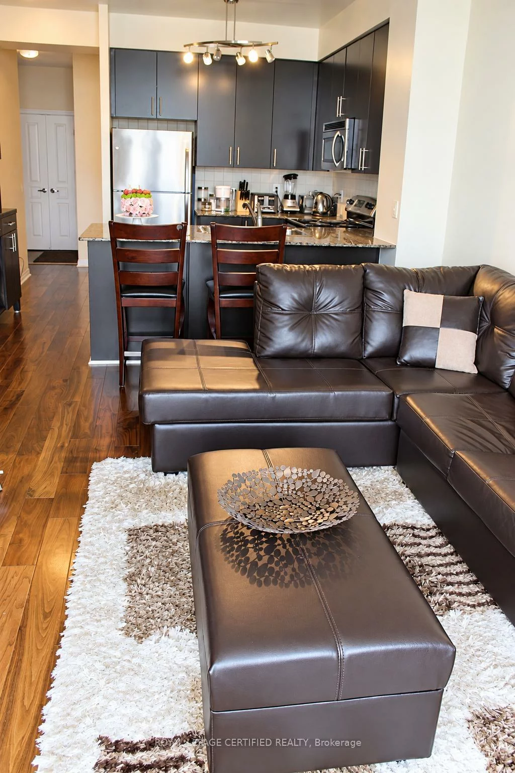 225, Webb, City Centre, Mississauga
