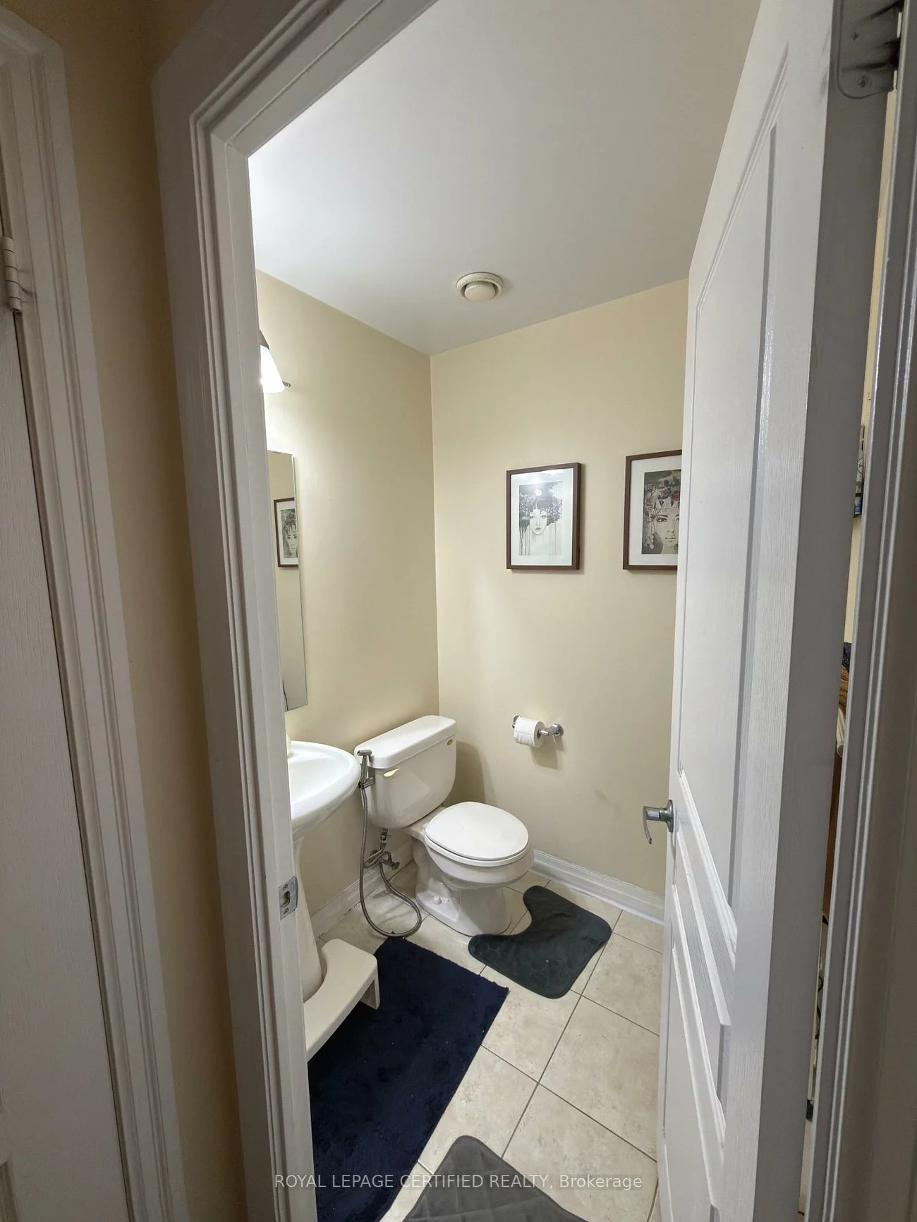 225, Webb, City Centre, Mississauga