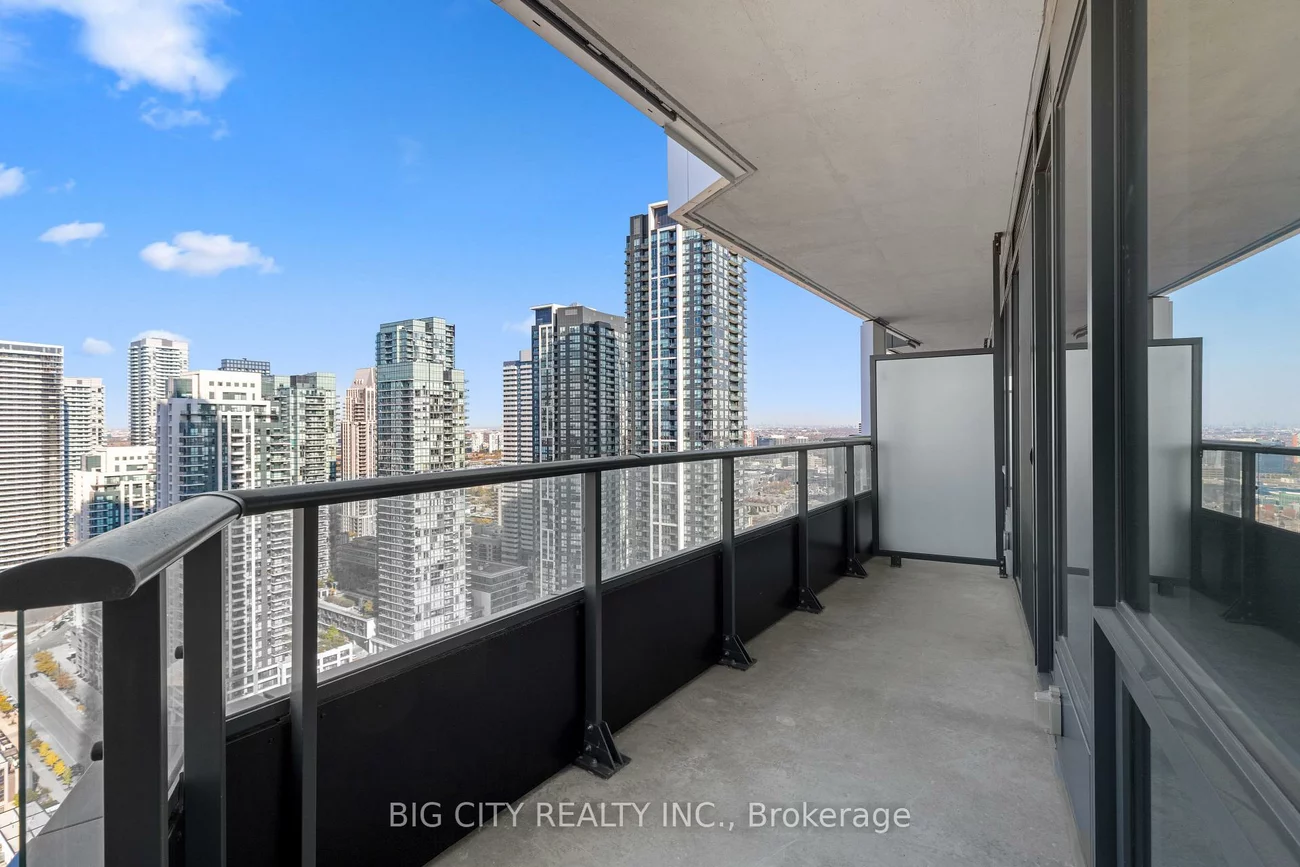 448, Burnhamthrope, City Centre, Mississauga