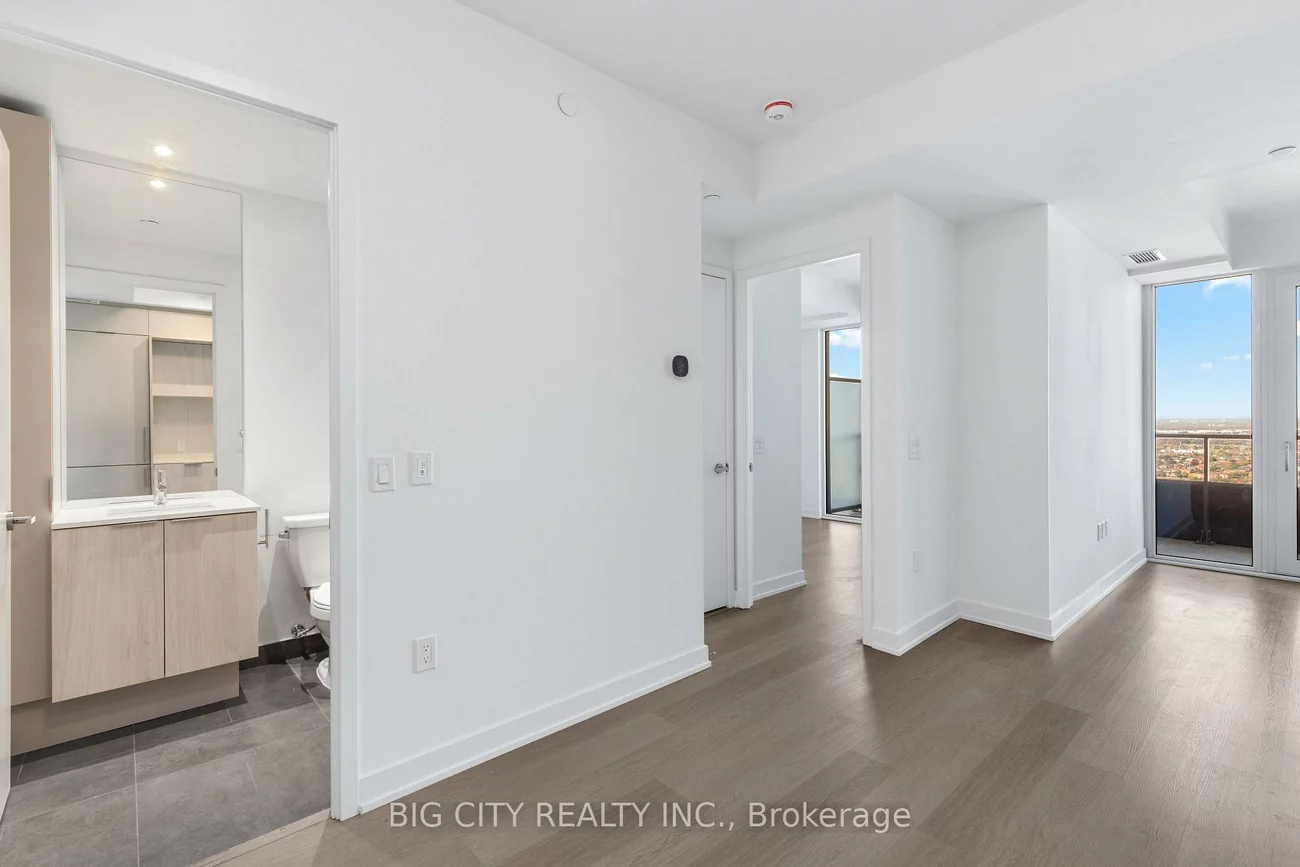 448, Burnhamthrope, City Centre, Mississauga