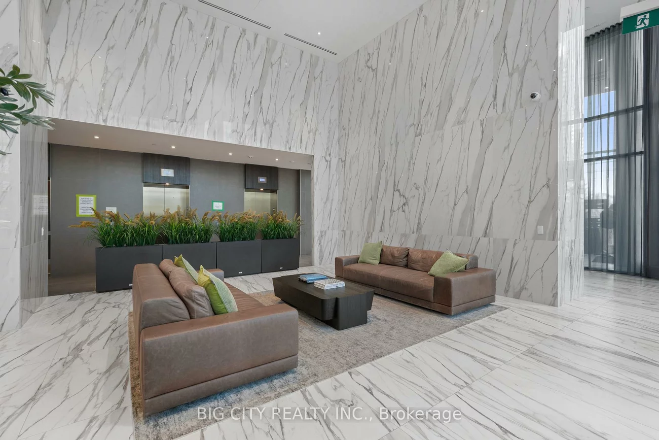 448, Burnhamthrope, City Centre, Mississauga