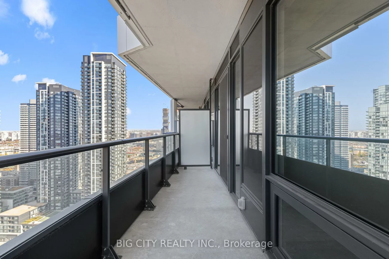 448, Burnhamthrope, City Centre, Mississauga